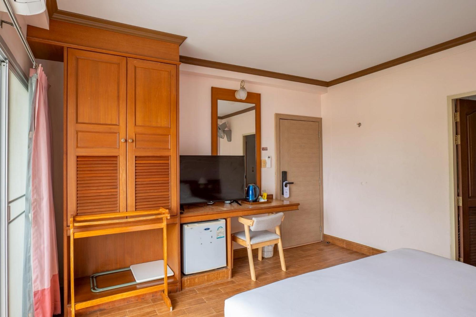 Hotell River