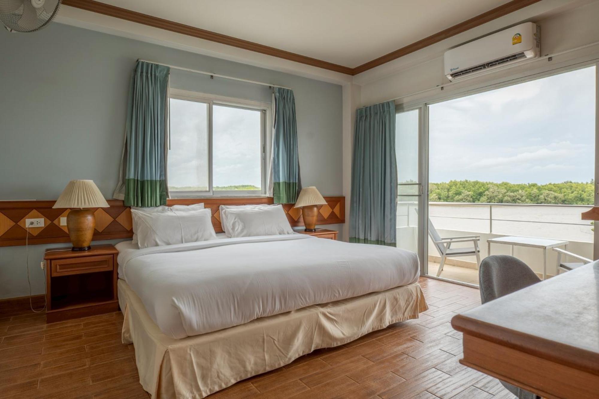 River Hotel Krabi